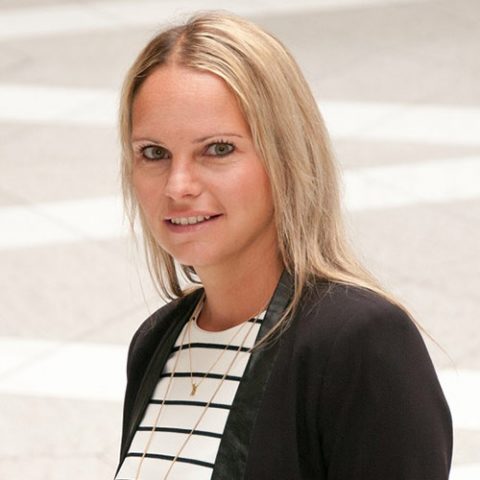 Dr Silvia Annen