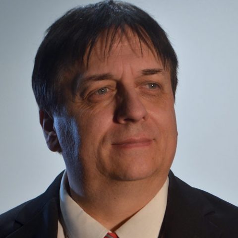 Dr Urs Hauenstein