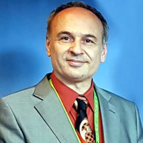 Dr Giovanni Crisona
